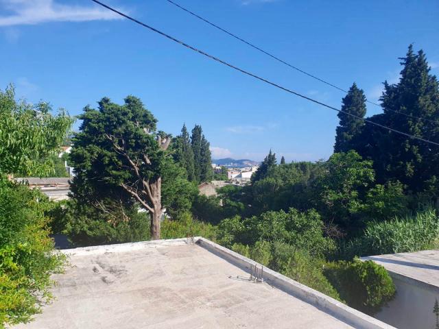 House in Sutomore with 4 rooms