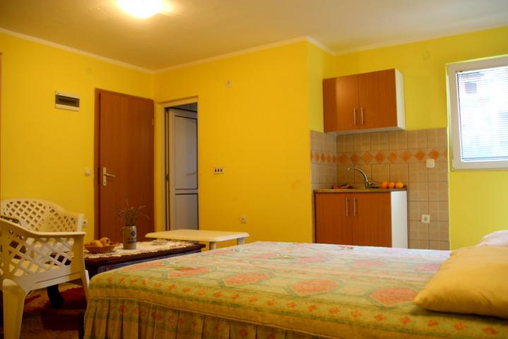 Large three-storey house in Shushanj, Bar