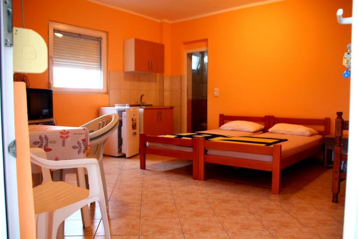 Large three-storey house in Shushanj, Bar