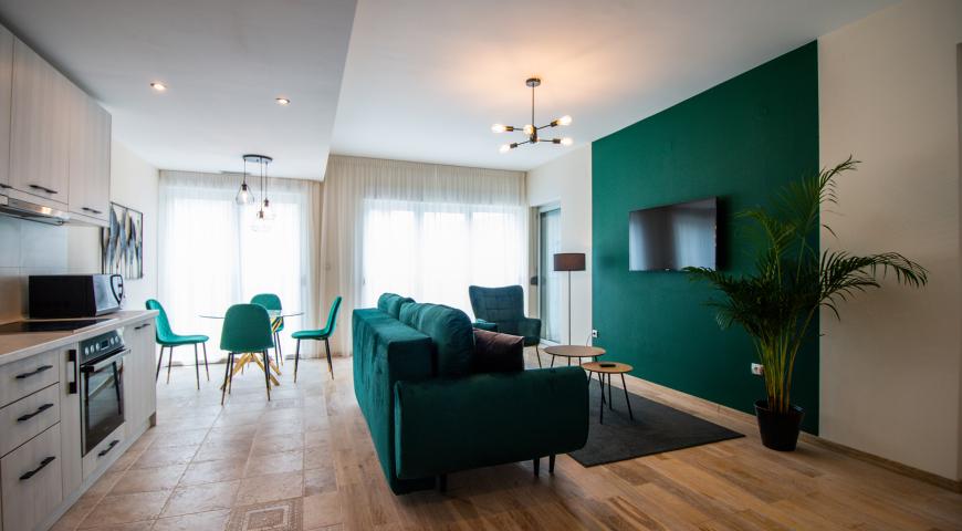 Unique apartment in a modern complex with a swimming pool (Dobrota, Kotor)