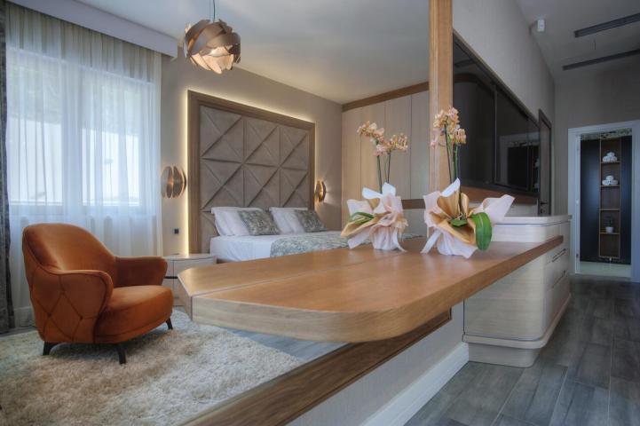 New luxury villa in Budva above Jaz beach