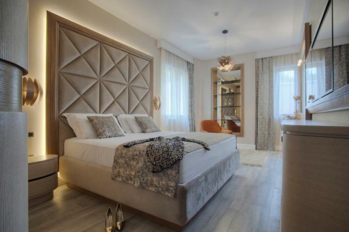 New luxury villa in Budva above Jaz beach
