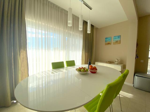 Three bedroom villa in Blizikuce