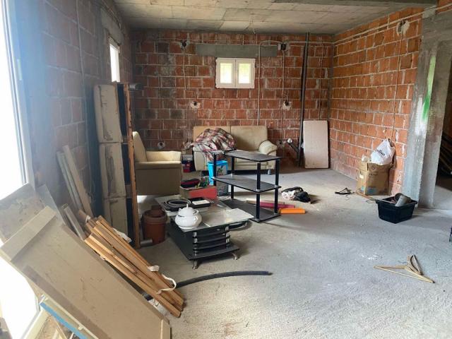 Apartment with 2 bedrooms in Budva, Seoce district