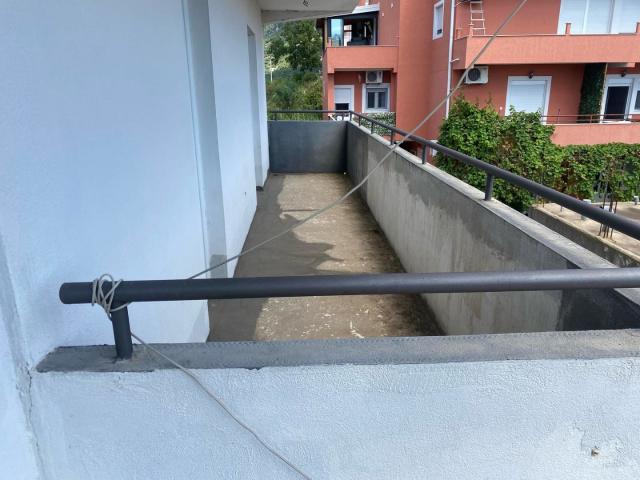 Apartment with 2 bedrooms in Budva, Seoce district