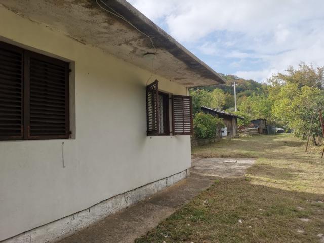 Legal one-story townhouse in Sutomore