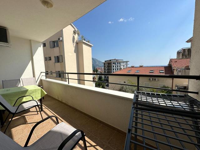Apartment in Becici with installment payment for 3 years