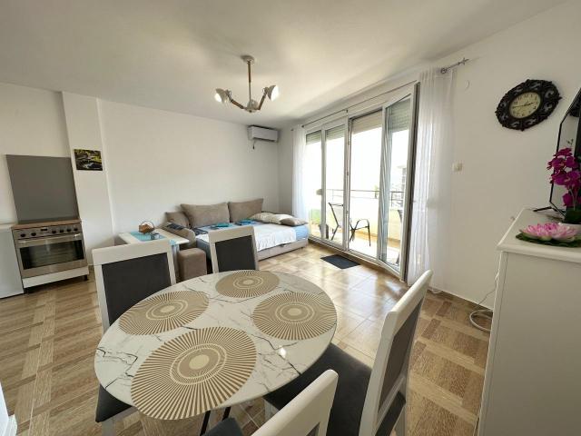 Apartment in Becici with installment payment for 3 years