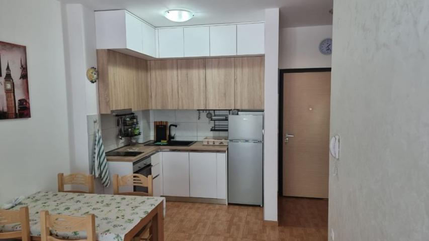 1 bedroom apartment in Becici near the sea