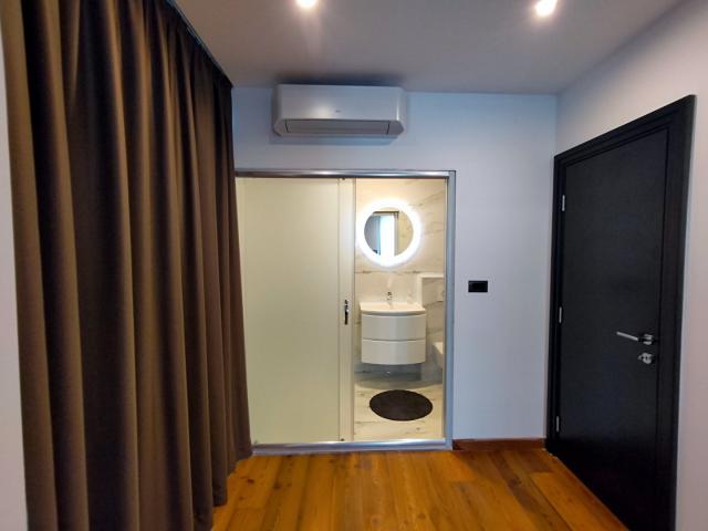 Luxurious two-storey penthouse in Becici