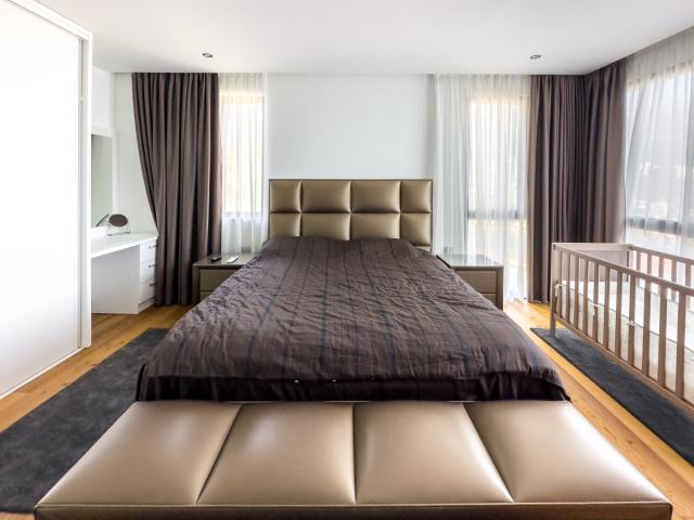 Luxurious two-storey penthouse in Becici