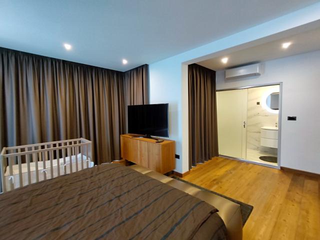 Luxurious two-storey penthouse in Becici
