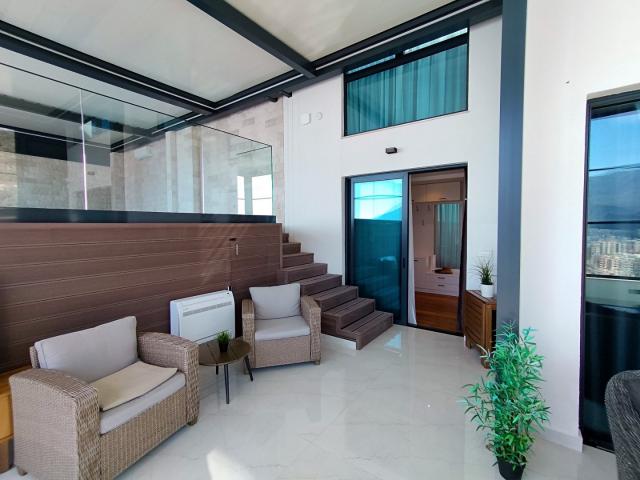 Luxurious two-storey penthouse in Becici