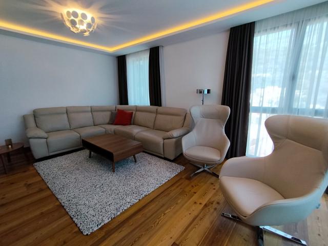 Luxurious two-storey penthouse in Becici