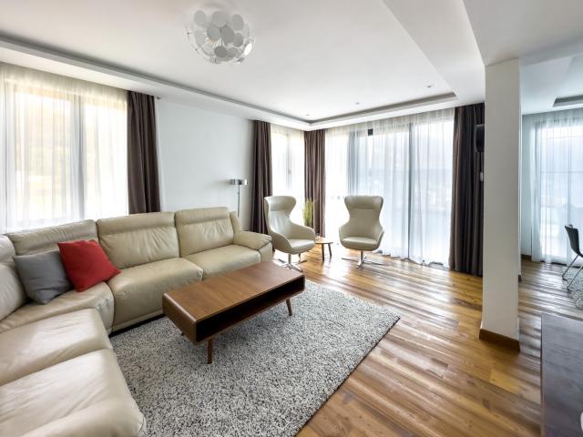 Luxurious two-storey penthouse in Becici