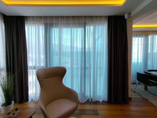 Luxurious two-storey penthouse in Becici