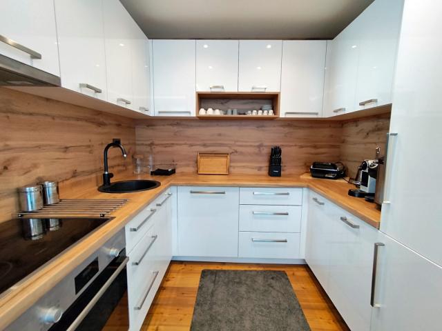 Luxurious two-storey penthouse in Becici