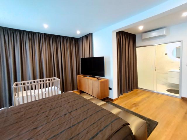 Luxurious two-storey penthouse in Becici