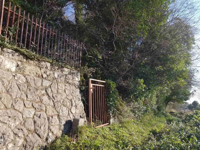 Land plot in Sutomore