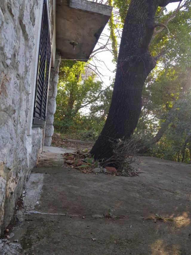 Land plot in Sutomore