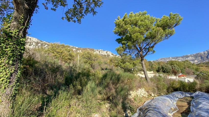 Land plot with sea view in Sutomore