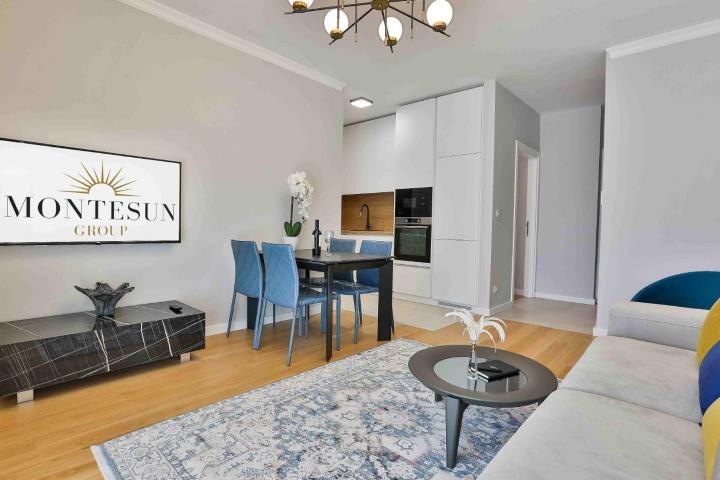 Apartment in an apart-hotel in Budva