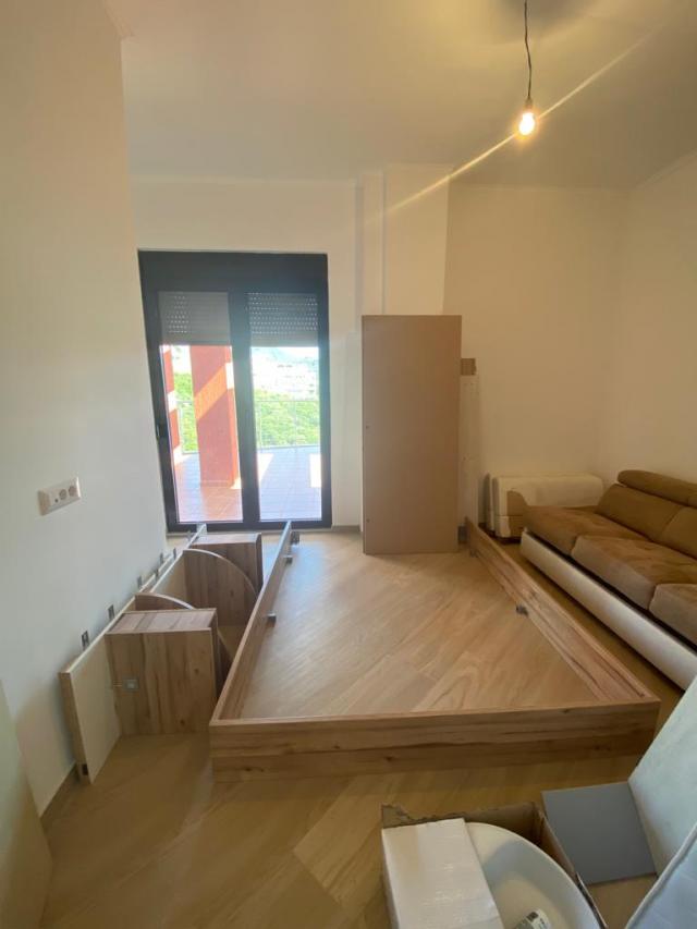 Penthouse in a complex on the 1st line of Dobra Voda