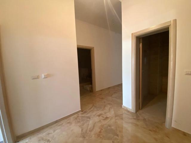 Penthouse in a complex on the 1st line of Dobra Voda