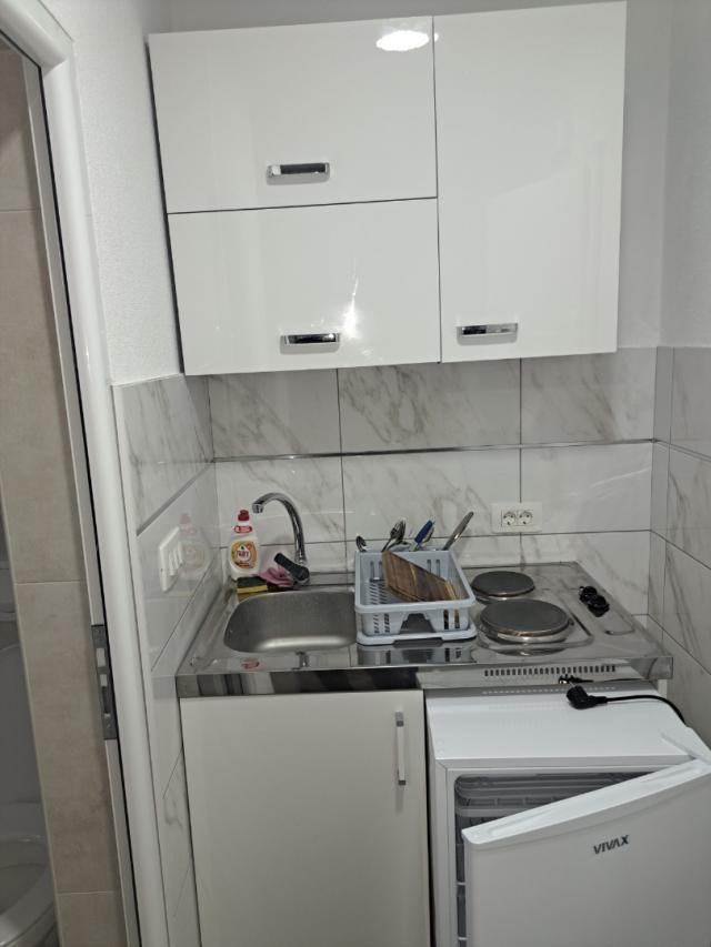 House with seven apartments in a good location in Sutomore, Bar
