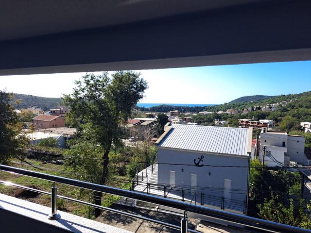 House with seven apartments in a good location in Sutomore, Bar