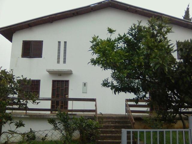 Two-family house in Dobra Voda