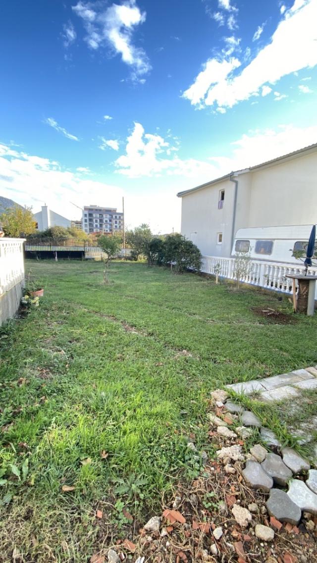 Two-storey house with a plot in the Ilino area, Bar. 