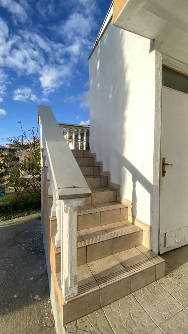 Two-storey house with a plot in the Ilino area, Bar. 