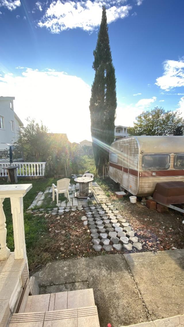 Two-storey house with a plot in the Ilino area, Bar. 