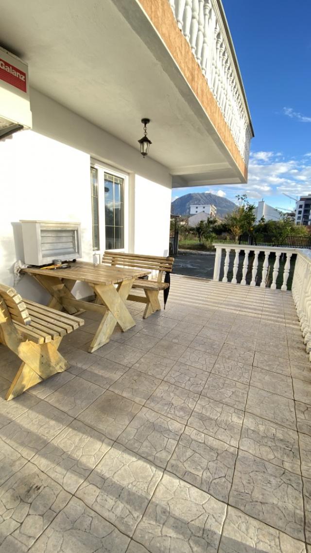 Two-storey house with a plot in the Ilino area, Bar. 