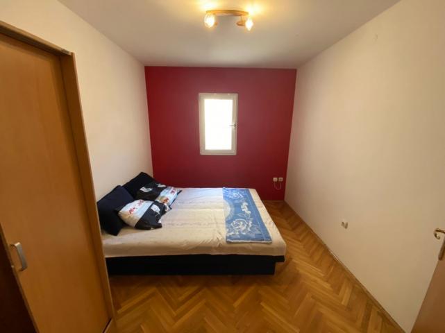 Apartment with 2 bedrooms in Budva (Rozino)