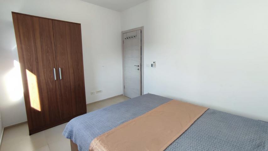 Apartments in a new building in Sutomore close to the sea
