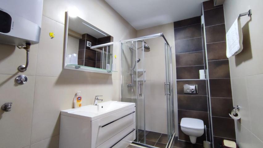 Apartments in a new building in Sutomore close to the sea