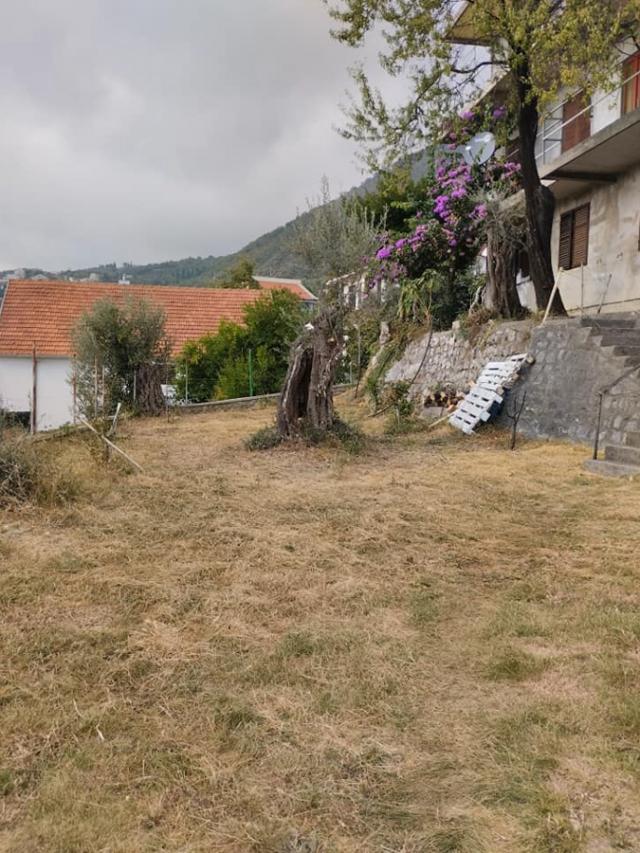 Three-storey unfinished house with a plot in the Shushan area, Bar. 