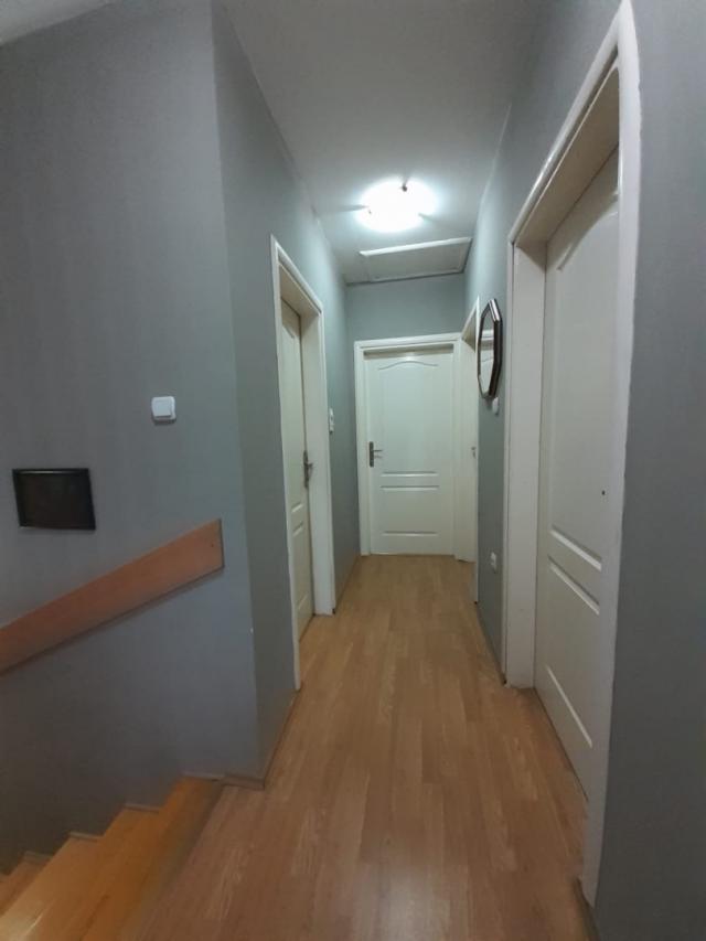 Two-storey house with a plot in Cetinje. 