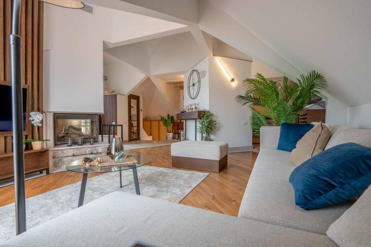 Budva, Old Town - unique apartment with view of the beach and sea
