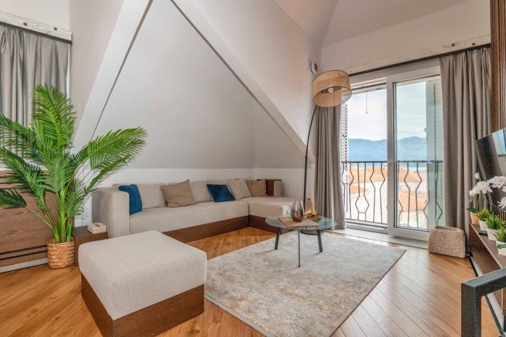 Budva, Old Town - unique apartment with view of the beach and sea
