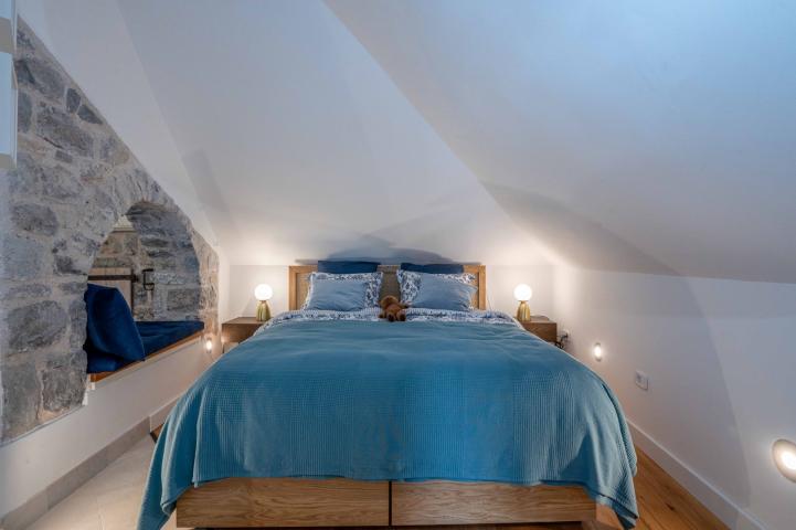Budva, Old Town - unique apartment with view of the beach and sea