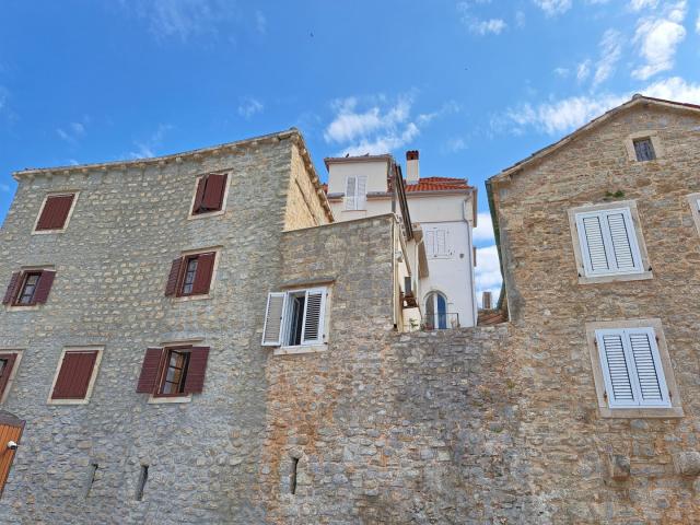 Budva, Old Town - unique apartment with view of the beach and sea