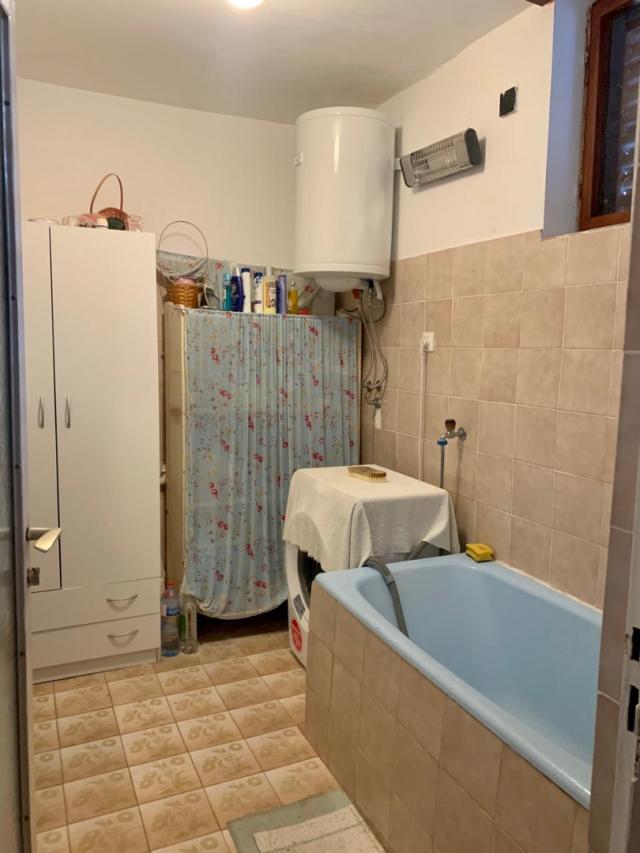 Spacious house in Dobry Voda with panoramic sea views, not far from the beach. 