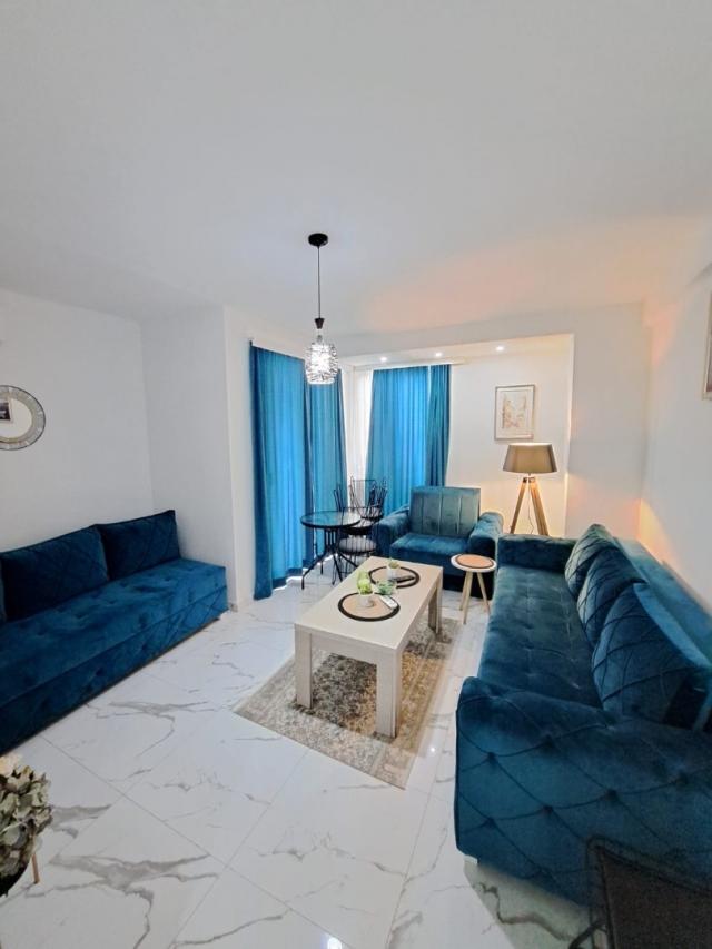 Apartment with 1 bedroom in a complex with a swimming pool just 50 meters from the sea on Utekha