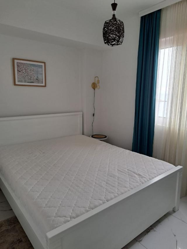 Apartment with 1 bedroom in a complex with a swimming pool just 50 meters from the sea on Utekha
