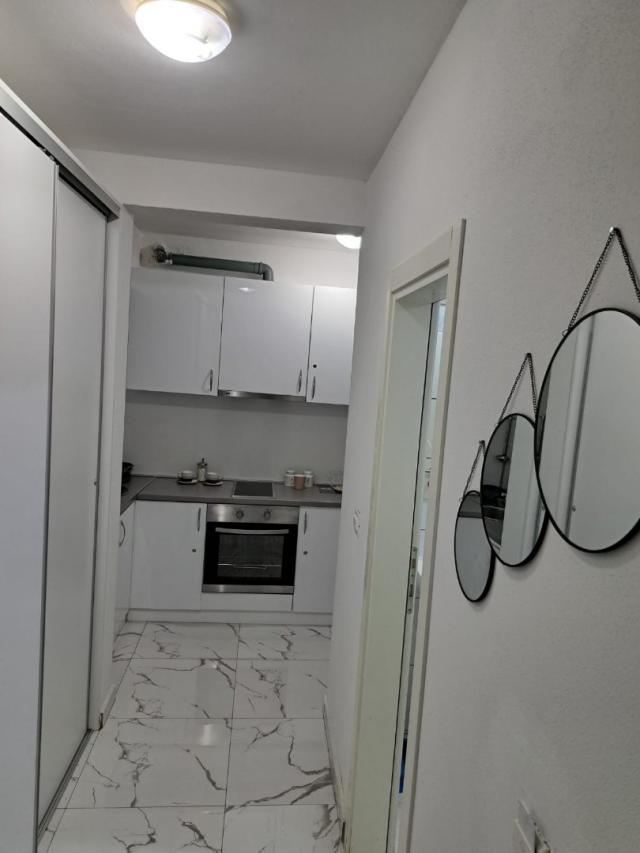 Apartment with 1 bedroom in a complex with a swimming pool just 50 meters from the sea on Utekha