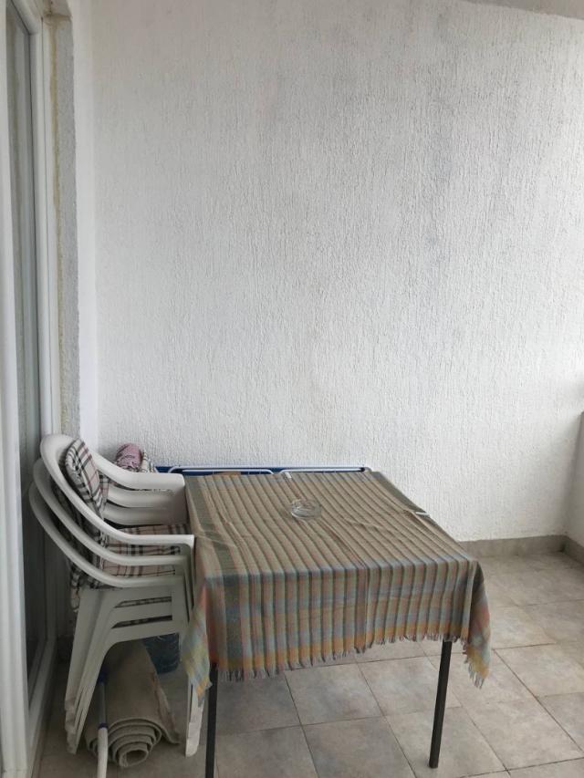 Apartment with 2 bedrooms in Budva (Dubovica)