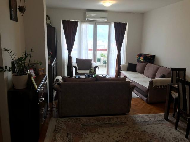 Apartment with 2 bedrooms in Budva (Dubovica)